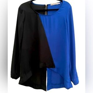 LIBERTY LOVE Woman’s color blocked blouse size Medium